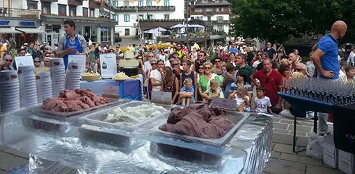 El helado, en las alturas de las Dolomitas italianas
