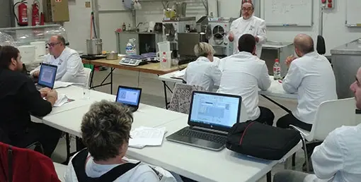 Aprender a formular, el gran objetivo del curso Iniciación al helado