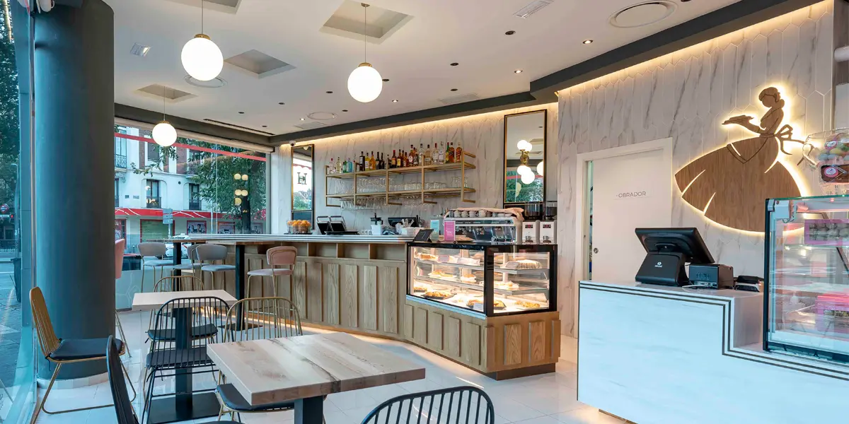 La Mallorquina inaugura una pastelería con nueva línea de salados