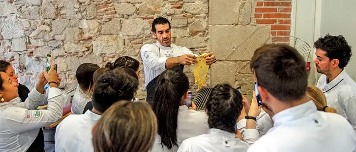 Grandes chefs internacionales en el último Máster de Chocolate de la EPGB