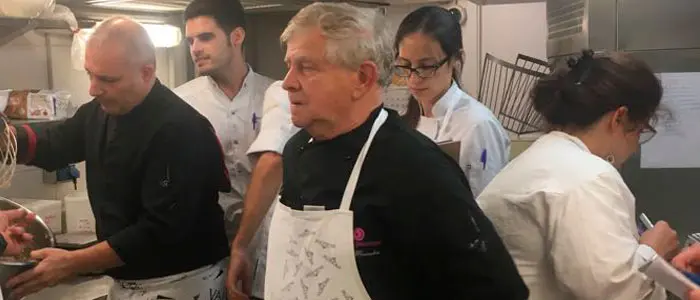 Valrhona lleva a Rolando Morandin, el "papa del Panettone", a Aula Ochiai