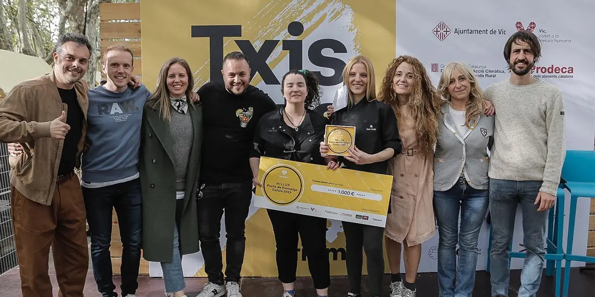 Sant Llehí gana el I Premio Mejor Pastel de Queso Catalán