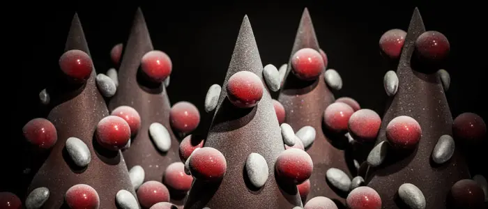 Guirlache, coco, yuzu y pera Williams en las creaciones navideñas de Alejandro Montes