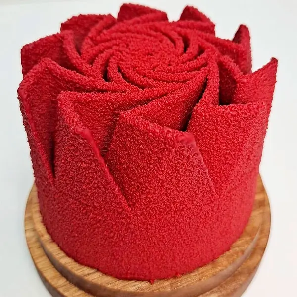 La rosa helada de Jordi Guillem, en 3D y con frutos rojos