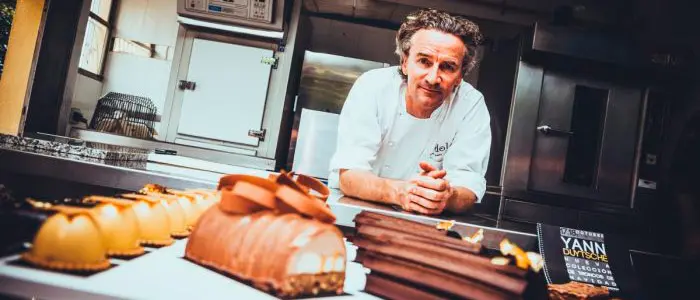 La nueva colección de troncos de Navidad de Yann Duytsche en ITEPPA
