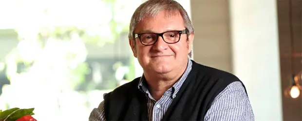 Nos deja Iñaki Oyarbide