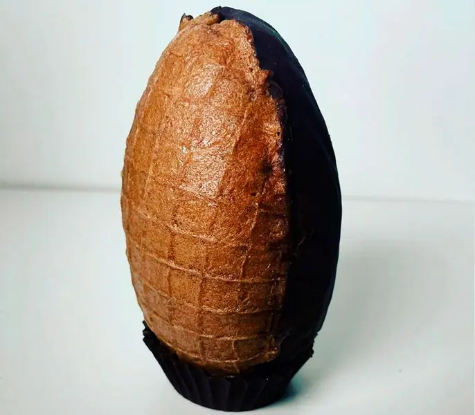 El huevo de Pascua, medio gofre y medio helado, de Giapo