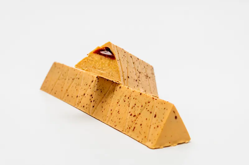 Turrón a base de macadamia, toffee y vainilla