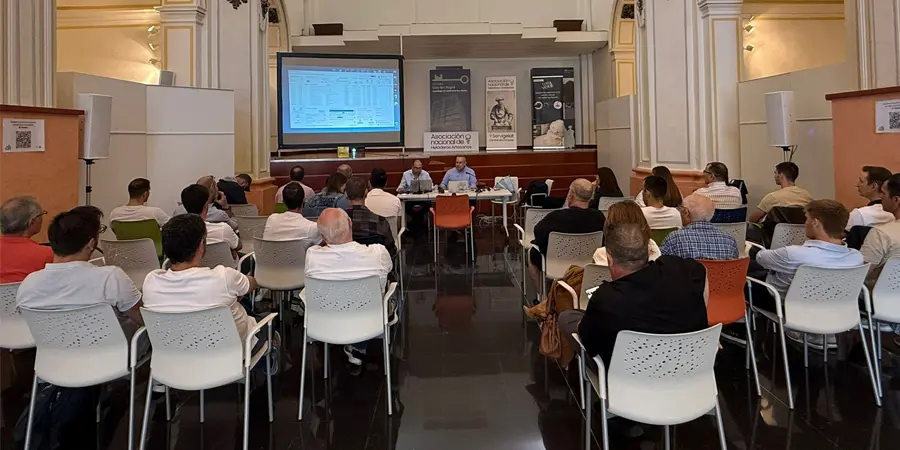 Anhcea aborda con éxito las inquietudes de los heladeros en sus jornadas técnicas