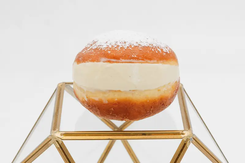 Berlina con crema pastelera