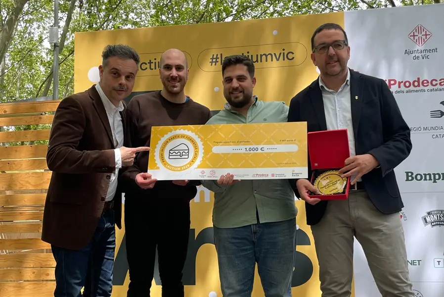 La pastelería Sant Llehí vuelve a elaborar el Mejor Pastel de Queso de Catalunya