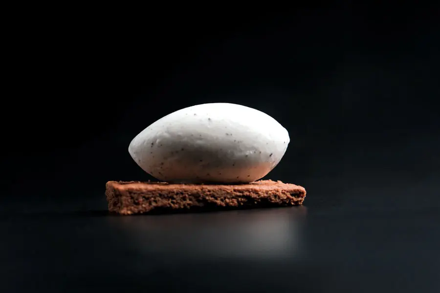 Imagen de Helado de chocolate blanco y trufa “estresada”