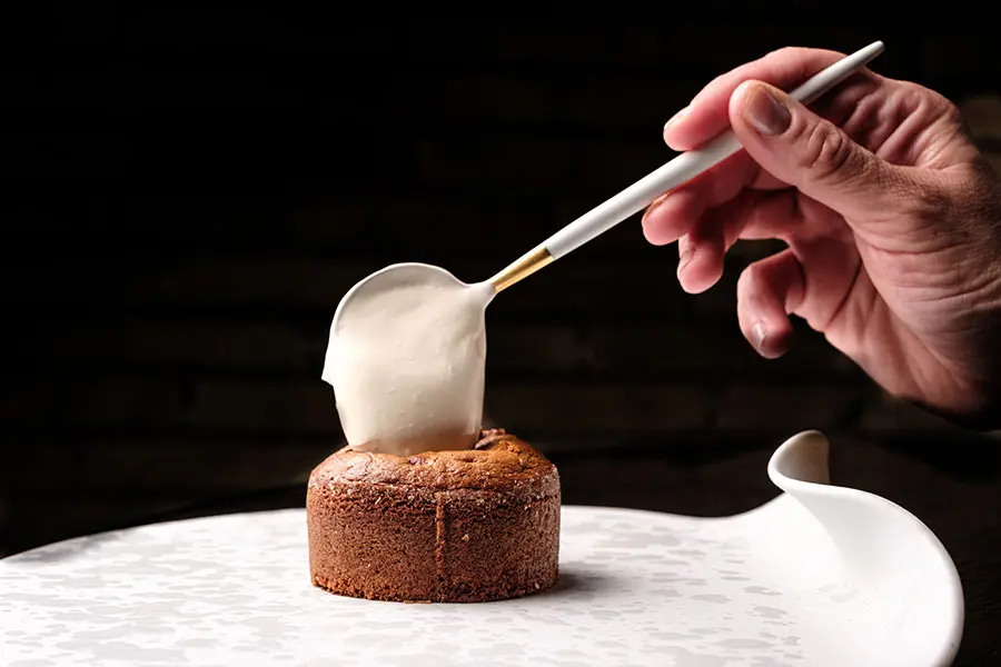 5 postres creados por Carito Lourenço para establecimientos que buscan una identidad propia