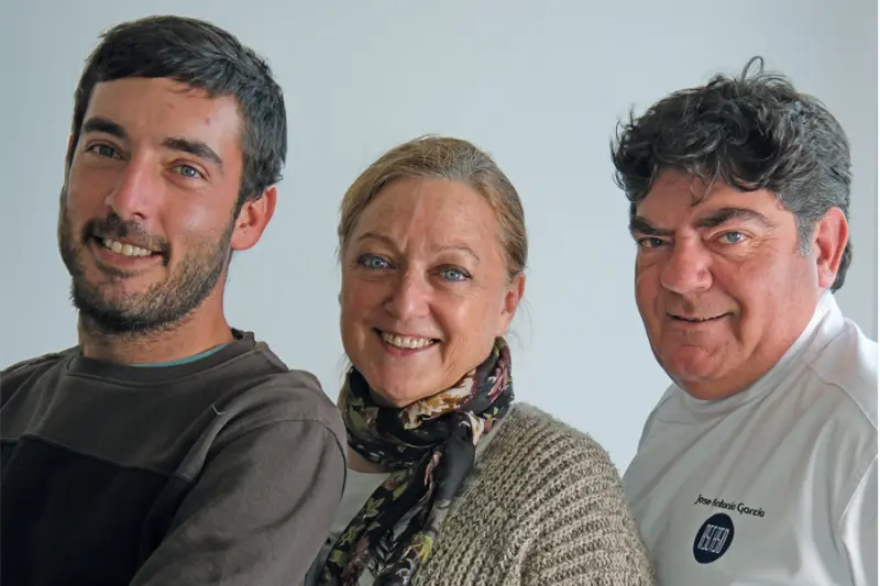 Parte del equipo de Ascaso