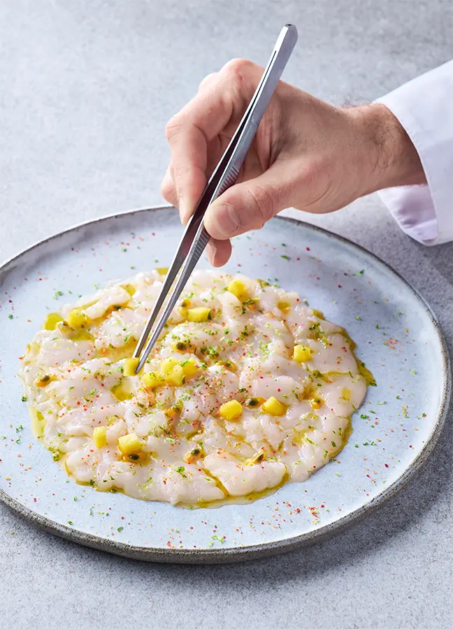 Carpaccio de Vieiras crudas de Normandía