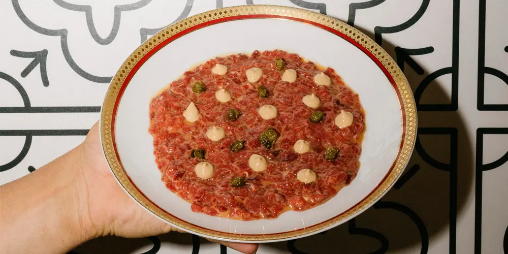 Bina Bar de Juanlu Fernández reabre con una versión más canalla de la cocina andaluza