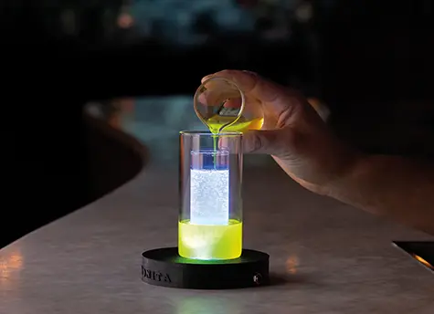 Ciencia y espectáculo de un trago