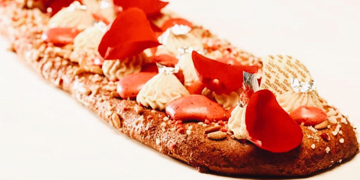 coca fresas y rosas de Lluís Costa