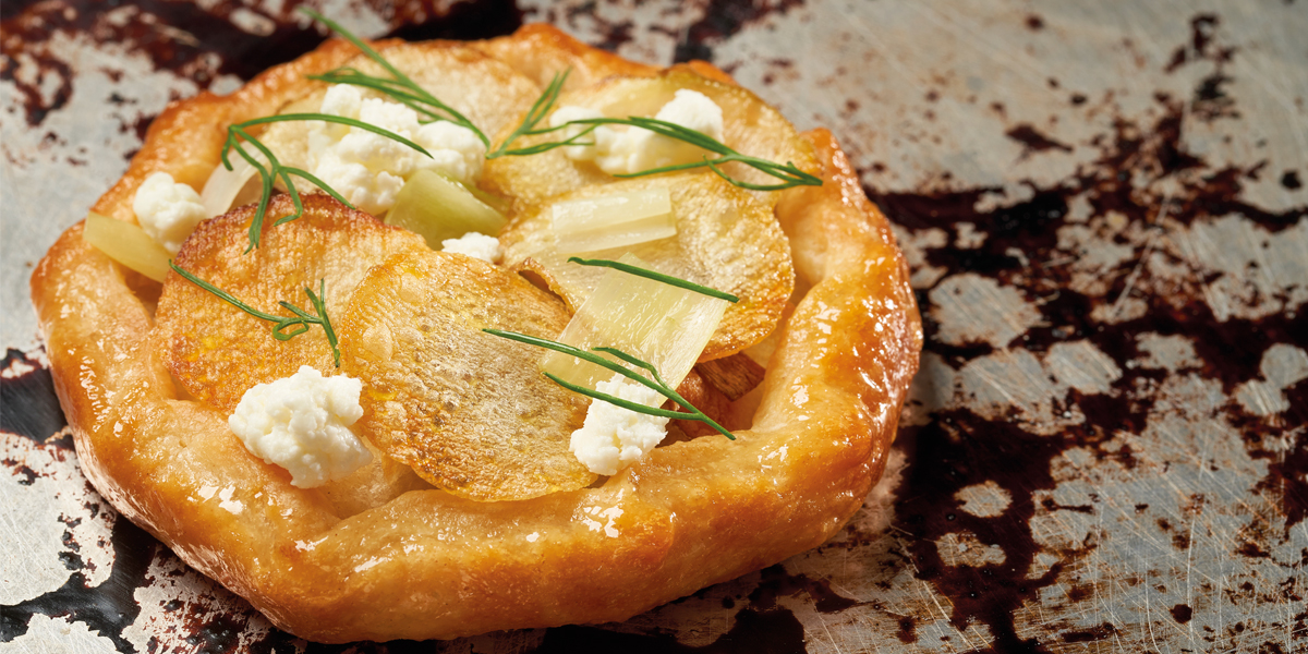 Galette con puerros, patatas y queso de cabra