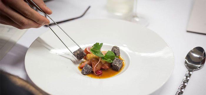 Presentación proyecto final de curso alumnos master de pastelería del Basque Culinary Center 2016