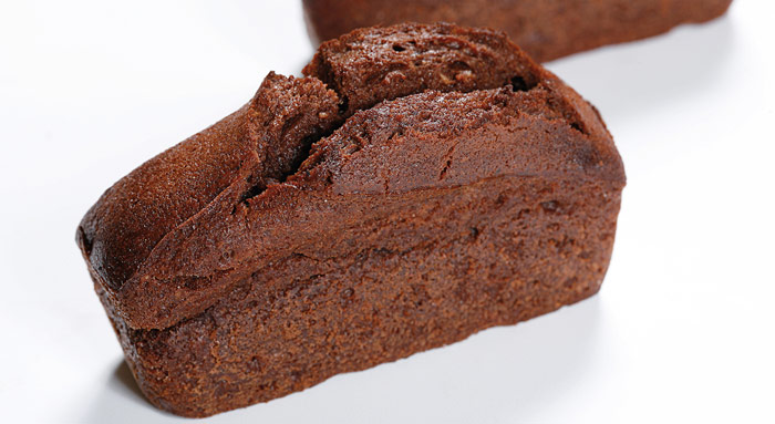 financier chocolate con relleno de frambuesa